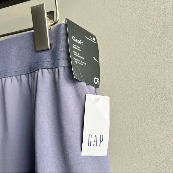 Gap Skort - Picture 2 of 8